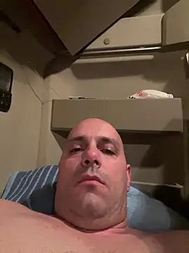 Snapshot of kipsy0 chatting on March 23, 7:51 pm kipsy0 online show from March 23, 7:51 pm