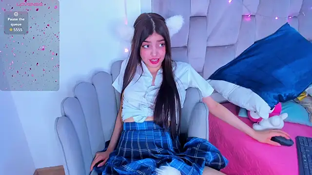 dolly kitter online show from July 13, 12:52 pm
