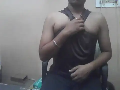 chocolatesboy143 online show from May 23, 5:06 pm