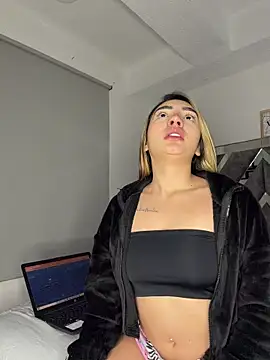 KimCollinss online show from February 13, 1:34 am