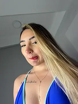 KimCollinss online show from March 19, 1:42 am