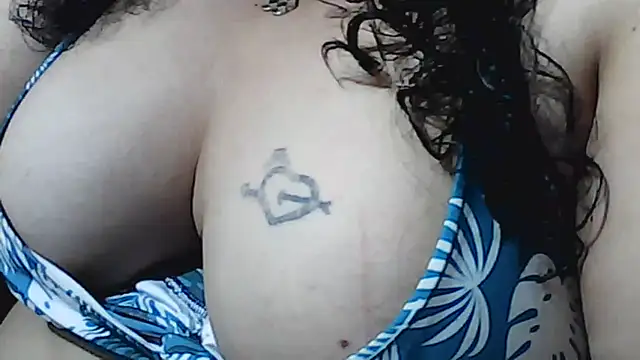 Danavane22 online show from February 21, 8:10 pm