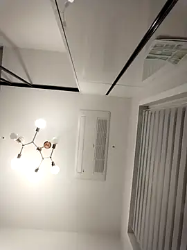 Coies bidae online show from March 17, 2:09 pm