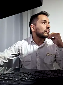 noa desire online show from February 13, 6:09 am