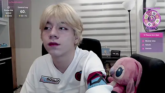 duvisex19 online show from June 13, 4:54 am