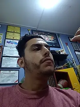 Masterchief9626 online show from August 7, 12:34 am