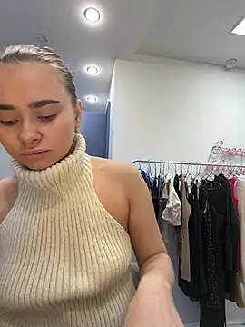 MonicaWestt online show from April 26, 6:33 am