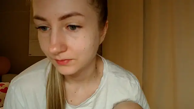 BluueSilk online show from March 12, 6:40 am