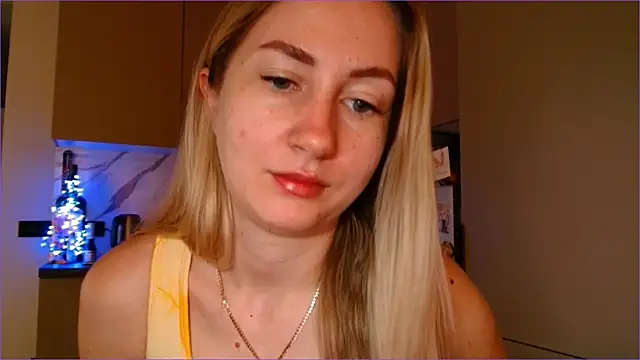 BluueSilk online show from March 12, 7:03 am