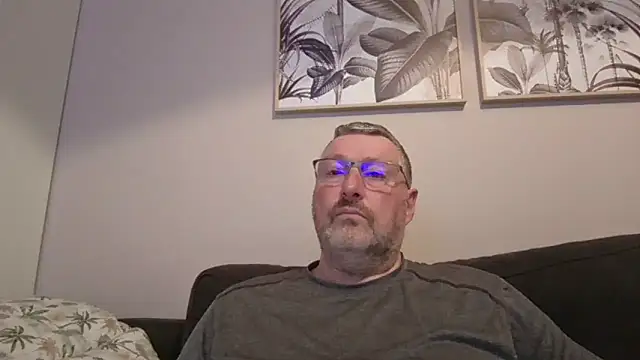 doudou310 online show from March 14, 5:35 am