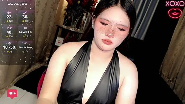 IsabellaXoXo69 online show from May 8, 1:22 am