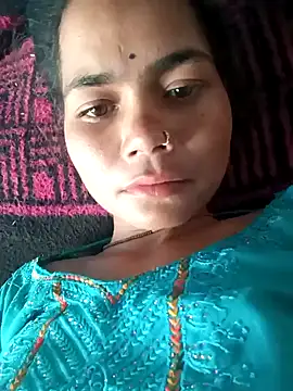 Snapshot of Sunali_Bendre chatting on June 10, 12:15 pm Sunali Bendre online show from June 10, 12:15 pm