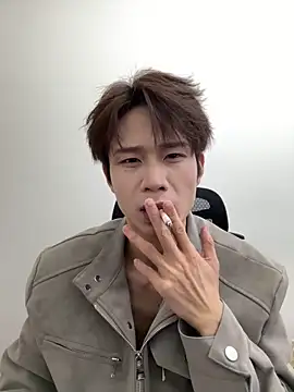 SM 004 online show from February 3, 8:41 am