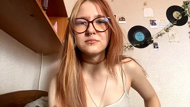 LaureenVielma online show from March 8, 7:12 am