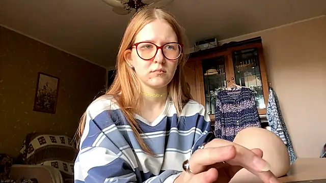 LaureenVielma online show from May 2, 9:14 am