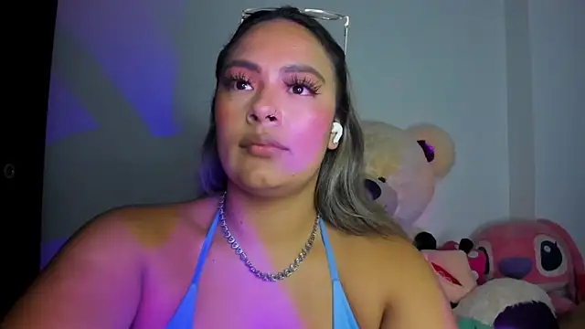 Kylievoos online show from March 12, 1:12 am