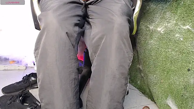 Walkers05 online show from March 16, 5:44 am