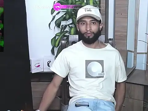  noahdiaz online show from February 7, 10:02 pm