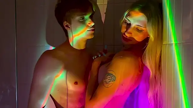 twl8vibe online show from February 22, 6:28 pm