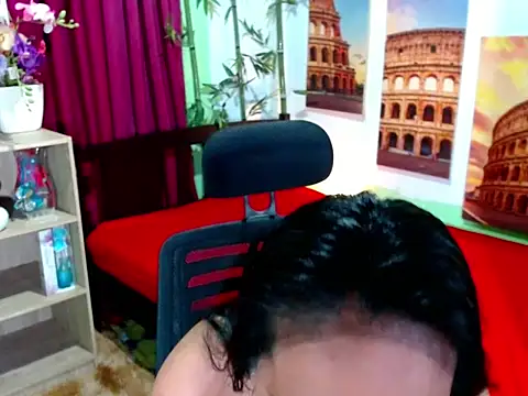 Snapshot of xFabulous_Amanda69x chatting on August 3, 11:59 am xFabulous Amanda69x online show from August 3, 11:59 am