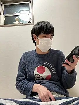 mumin08 online show from March 21, 3:15 pm