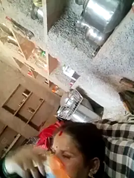 Lucky couple-1 online show from March 21, 8:19 am