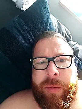Snapshot of Schaschi_90 chatting on June 22, 6:21 am Schaschi 90 online show from June 22, 6:21 am