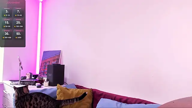 miabellee  online show from July 1, 10:28 am