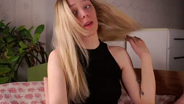 LeeryWonder online show from June 18, 2:23 am