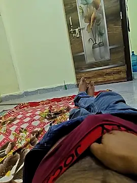 Romantic boy143 online show from June 18, 2:21 pm