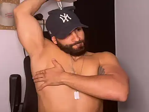 SamDornan51 online show from February 27, 2:22 am