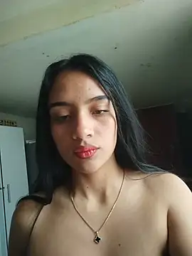 Snapshot of cynliu chatting on June 11, 7:34 pm cynliu online show from June 11, 7:34 pm