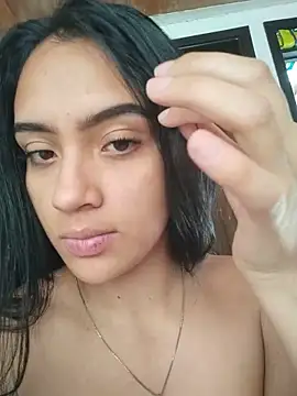 Snapshot of cynliu chatting on June 13, 6:17 pm cynliu online show from June 13, 6:17 pm