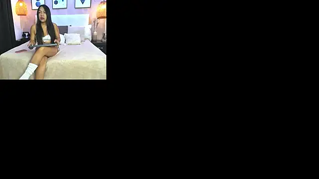 CarolinaValdez2026 online show from March 12, 11:49 am