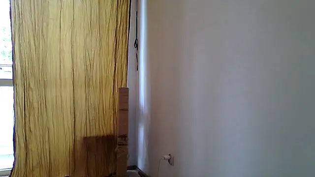 JuliaLovely online show from July 17, 2:02 pm