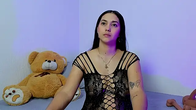 TORIRAVEEN online show from February 24, 2:53 am