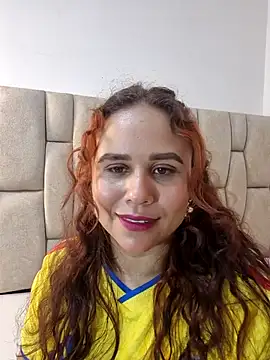alennax online show from May 20, 3:07 pm