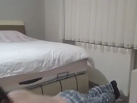 hessds34 online show from March 3, 6:58 pm