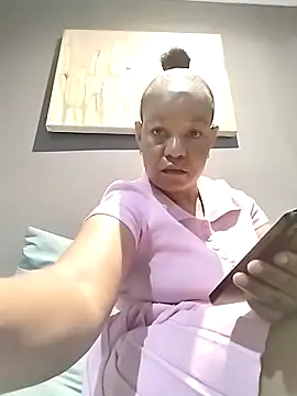 Snapshot of noma20 chatting on February 9, 4:22 pm noma20 online show from February 9, 4:22 pm