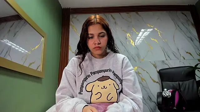 Amanda Rossi online show from February 13, 11:39 am