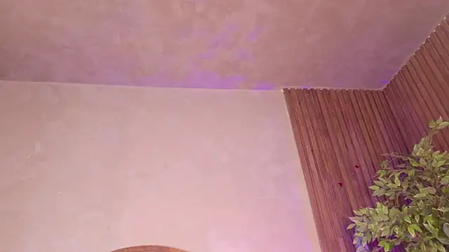 Snapshot of mollyjackson_ chatting on July 9, 10:25 pm mollyjackson online show from July 9, 10:25 pm