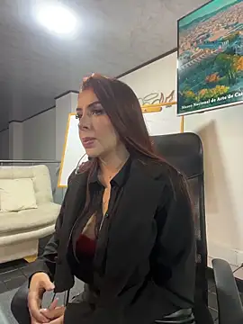 Sweet bellaa  online show from April 25, 4:26 am