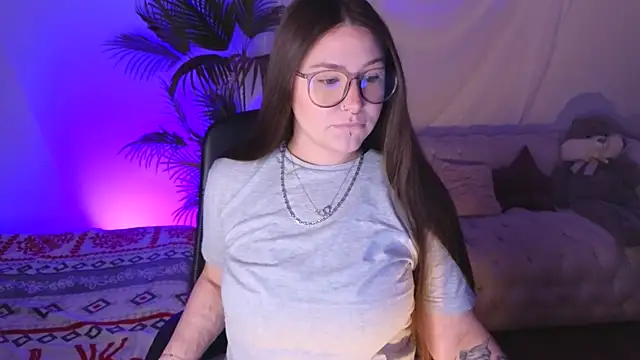 vanessaparadiza online show from June 12, 5:06 am