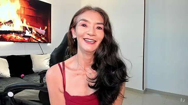 Emma Mendozaa online show from June 25, 11:37 am