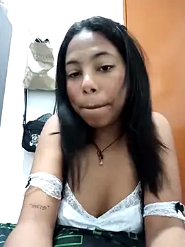 SexyDesire  online show from March 3, 3:40 pm