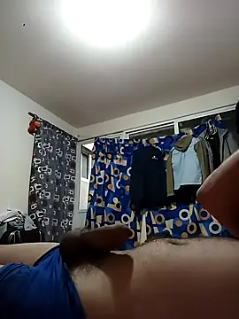 yas921223 online show from April 10, 9:30 pm