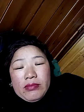 quynhbupbe11 online show from February 8, 12:19 pm