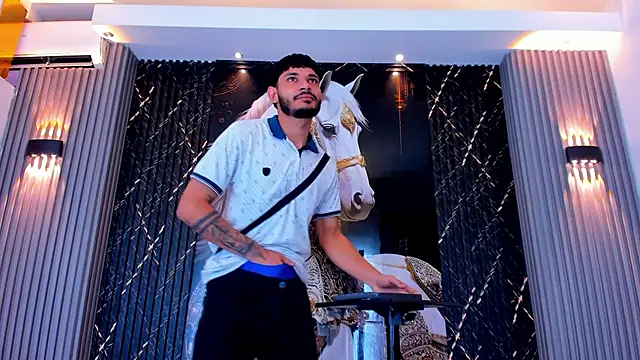 the knights of the night online show from February 15, 7:54 pm