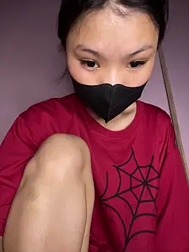 siting00 online show from May 6, 2:22 pm