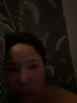 Youyou 12 online show from February 11, 7:52 pm